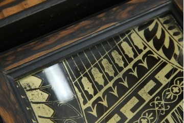 和製アンティーク　明治〜大正期　精工舎(SEIKOSHA、セイコー)　TRADE(S)MARK　黒柿材　立派な彫刻とユニークな振り子のデザインが魅力的な柱時計　(R-081830)