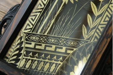 和製アンティーク　明治〜大正期　精工舎(SEIKOSHA、セイコー)　TRADE(S)MARK　黒柿材　立派な彫刻とユニークな振り子のデザインが魅力的な柱時計　(R-081830)