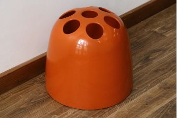 イタリアビンテージ　Artemide MILANO(アルテミデ)社　DEDALO(デダーロ)　コロンとしたフォルムが魅力的!近未来的なインテリアにおすすめのアンブレラスタンド(傘立て、かさ立て、ディスプレイ、店舗什器、ヴィンテージ)(R-081844)