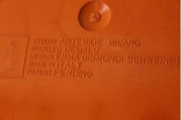 イタリアビンテージ　Artemide MILANO(アルテミデ)社　DEDALO(デダーロ)　コロンとしたフォルムが魅力的!近未来的なインテリアにおすすめのアンブレラスタンド(傘立て、かさ立て、ディスプレイ、店舗什器、ヴィンテージ)(R-081844)