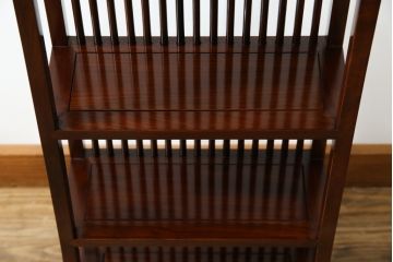 中古　美品　唐木　上品な縦格子が和の美しさを漂わせる小振りな飾り棚(陳列棚、花梨棚、ディスプレイラック、収納棚、オープンラック)(R-081846)