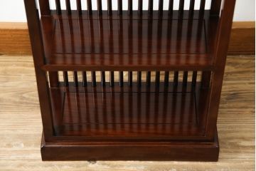 中古　美品　唐木　上品な縦格子が和の美しさを漂わせる小振りな飾り棚(陳列棚、花梨棚、ディスプレイラック、収納棚、オープンラック)(R-081846)