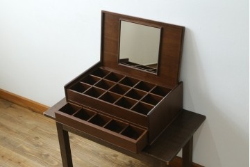 新古　未使用展示品　インテリアデザイナー　土屋晃一　整理整頓に便利なタイドロア　(R-081850)
