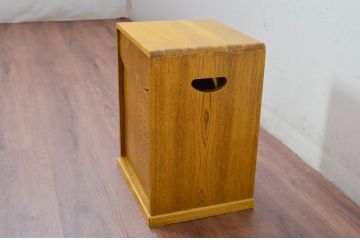 中古　未使用　展示品　新古品　職人手作り　栓材　空間に馴染むシンプルなごみ箱(ゴミ箱、ちり箱、くず入れ、ダストボックス)(R-081852)