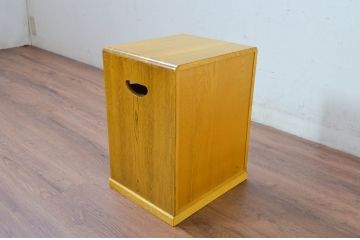 中古　未使用　展示品　新古品　職人手作り　栓材　空間に馴染むシンプルなごみ箱(ゴミ箱、ちり箱、くず入れ、ダストボックス)(R-081852)