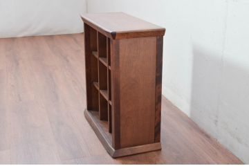 中古　未使用　展示品　新古品　職人手作り　シンプルなデザインが取り入れやすい小さなマス目棚(升目棚、オープンラック、シェルフ、収納棚、飾り棚、陳列棚)(R-081853)