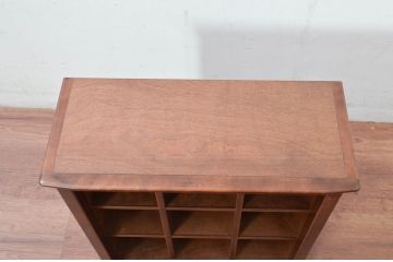 中古　未使用　展示品　新古品　職人手作り　シンプルなデザインが取り入れやすい小さなマス目棚(升目棚、オープンラック、シェルフ、収納棚、飾り棚、陳列棚)(R-081853)