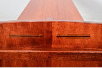 中古　未使用　展示品　新古品　岩手岩泉・純木家具　胡桃(クルミ)材　漆塗り　心地よい木の風合いが魅力的な安楽座椅子(ロッキングチェア、板座チェア、座椅子、揺りイス、アームチェア、椅子、イス)(定価約22万円)(R-081856)