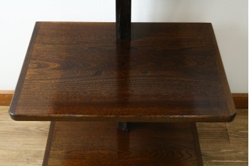 新古　未使用展示品　栓材　漆塗り　心地よい木の風合いが魅力的な飾り棚　定価約12万円　(R-081858)