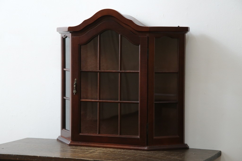 中古　三面ガラス　見せる収納にぴったりなウォールキャビネット　(R-081859)