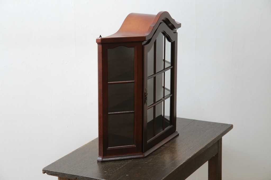 中古　三面ガラス　見せる収納にぴったりなウォールキャビネット　(R-081859)