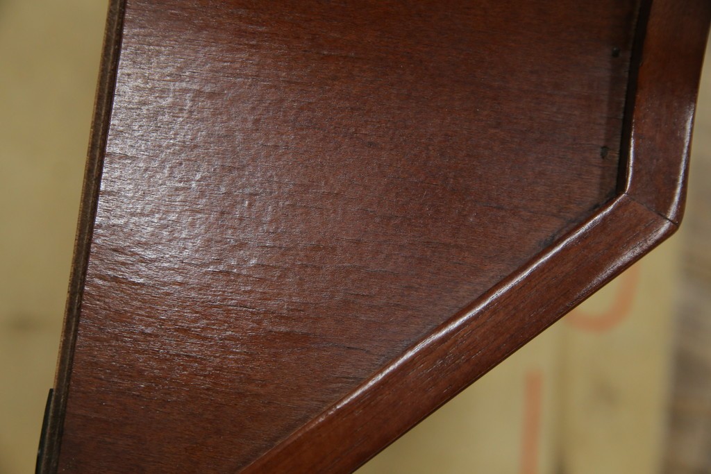 中古　三面ガラス　見せる収納にぴったりなウォールキャビネット　(R-081859)