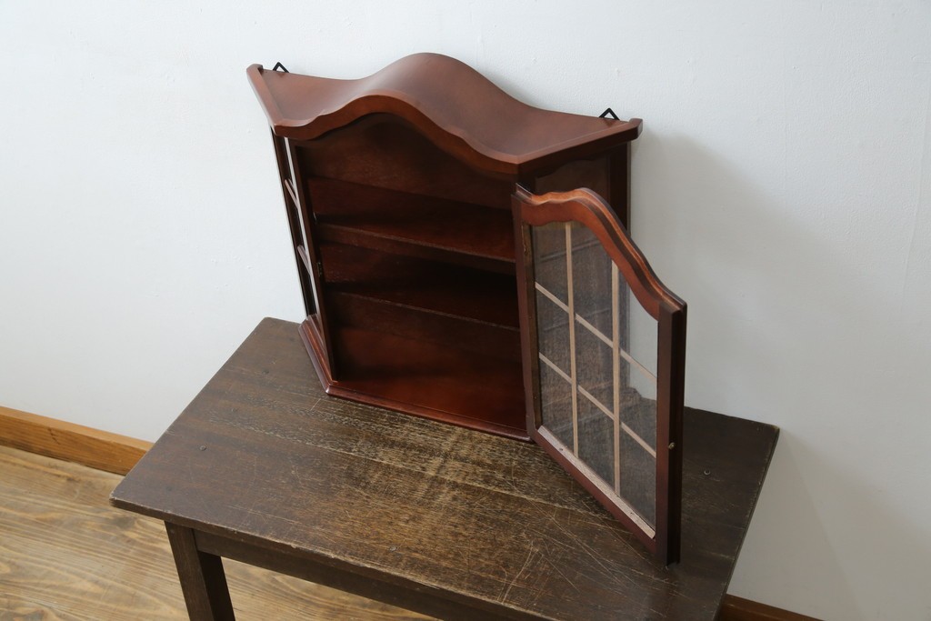 中古　三面ガラス　見せる収納にぴったりなウォールキャビネット　(R-081859)