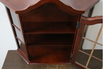 中古　三面ガラス　見せる収納にぴったりなウォールキャビネット　(R-081859)