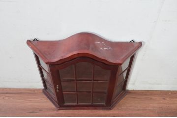 中古　三面ガラス　見せる収納にぴったりなウォールキャビネット(ウォールシェルフ、吊戸棚、飾り棚、陳列棚、収納棚)(R-081859)