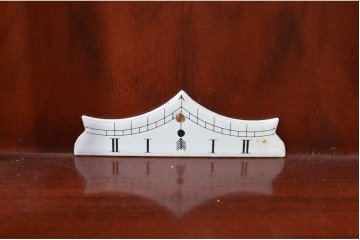 中古　美品　ドイツ　エルウィン・サトラ—(Erwin Sattler)社　三面面取りガラスの上品な高級柱時計　定価約60万円　(R-081863)