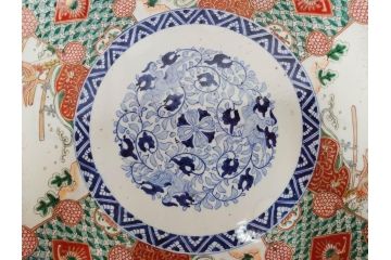 上手物　江戸期　古伊万里　色絵　山水松鶴　富士山　約56cm　1尺8寸　緻密な美しい絵付けに見惚れる大皿(尺皿、風景、和皿、和食器、一尺八寸)(R-081867)