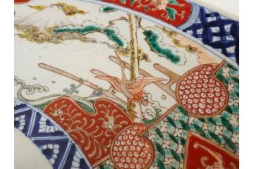 上手物　江戸期　古伊万里　色絵　山水松鶴　富士山　約56cm　1尺8寸　緻密な美しい絵付けに見惚れる大皿(尺皿、風景、和皿、和食器、一尺八寸)(R-081867)