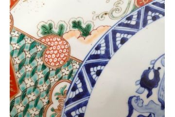 上手物　江戸期　古伊万里　色絵　山水松鶴　富士山　約56cm　1尺8寸　緻密な美しい絵付けに見惚れる大皿(尺皿、風景、和皿、和食器、一尺八寸)(R-081867)