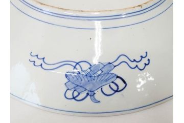 上手物　江戸期　古伊万里　色絵　山水松鶴　富士山　約56cm　1尺8寸　緻密な美しい絵付けに見惚れる大皿(尺皿、風景、和皿、和食器、一尺八寸)(R-081867)