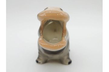 ドイツ　Goebel(ゲーベル)　Nymphenburg(ニンフェンブルグ)　カバ　生き生きとした造形が魅力のフィギュリン3点セット(動物、置物、オブジェ、ディスプレイ)(R-081868)