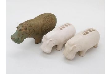 イギリス　BMP(大英博物館?)　カバ　存在感のある置物3点セット(青いカバ、エジプト、動物、アニマル、オブジェ、ディスプレイ)(R-081871)
