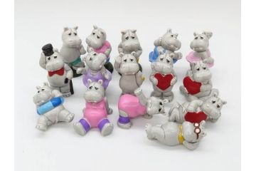 カバ　日本製　ユーモアあふれる置物15点セット(動物、アニマル、オブジェ、ディスプレイ)(R-081873)