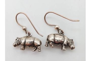 Hudson(ハドソン)　錫　925　アクセサリー　色々なデザインが楽しめるカバ小物29点セット(動物、アニマル、ピューター、ピアス、カフス、ネックレス、ブローチ、コルク栓、キーホルダー、置物、オブジェ、ディスプレイ)(R-081874)