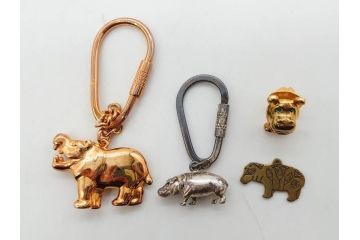 Hudson(ハドソン)　錫　925　アクセサリー　色々なデザインが楽しめるカバ小物29点セット(動物、アニマル、ピューター、ピアス、カフス、ネックレス、ブローチ、コルク栓、キーホルダー、置物、オブジェ、ディスプレイ)(R-081874)