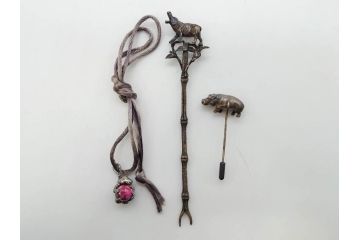 Hudson(ハドソン)　錫　925　アクセサリー　色々なデザインが楽しめるカバ小物29点セット(動物、アニマル、ピューター、ピアス、カフス、ネックレス、ブローチ、コルク栓、キーホルダー、置物、オブジェ、ディスプレイ)(R-081874)