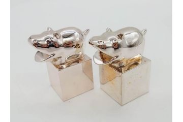 デンマーク　DANSK(ダンスク)　YAMACO　カバ　お部屋の雰囲気を明るくしてくれる置物13点セット(動物、アニマル、ペーパーウェイト、文鎮、重石、HIPPOPOTAMUS、文具、オブジェ、ディスプレイ、北欧)(R-081875)