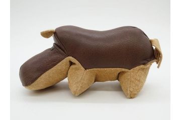 ドイツ　KOSEN(ケーセン)　MMA　メトロポリタン美術館　ウィリアム　青いカバ　思わず抱きしめたくなる可愛さのぬいぐるみ4点セット(動物、アニマル、エジプト、玩具、おもちゃ、ディスプレイ、置物、人形)(R-081877)