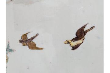 江戸〜明治期　古伊万里　錦地　色絵　高さ 約57cm　華麗な色付が美しい花瓶(松、菊、花鳥、鳳凰、人物、風景、獅子、花生、花入、花器、金彩、二尺、共箱付)(R-081878)