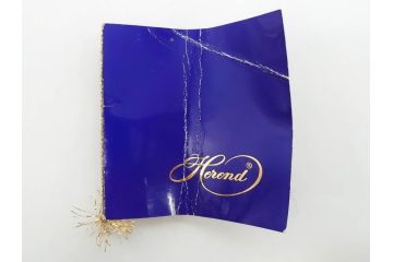 ヘレンド　ハンガリー　HEREND HVNGARY　ヴィクトリア・ブーケ　高さ 約22cm　気品を感じるフラワーベース(蝶、ちょう、花瓶、花入、花生、花器、金彩、ハンドペイント)(R-081879)