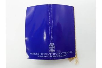 ヘレンド　ハンガリー　HEREND HVNGARY　ヴィクトリア・ブーケ　高さ 約22cm　気品を感じるフラワーベース(蝶、ちょう、花瓶、花入、花生、花器、金彩、ハンドペイント)(R-081879)