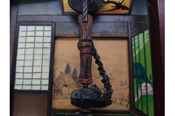 心峰　木彫　緻密でリアルな匠の技が光る立体額(遠近法応用額、壁掛け、壁飾り、古民家、ディスプレイ)(R-081880)