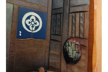 心峰　木彫　緻密でリアルな匠の技が光る立体額(遠近法応用額、壁掛け、壁飾り、古民家、ディスプレイ)(R-081880)