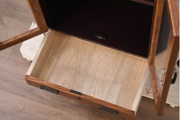 中古　新古品　未使用　展示品　二本松工藝館　田中家具　欅(ケヤキ)材　玉杢　和モダンな空間づくりにおすすめのサイドキャビネット(サイドボード、収納棚、戸棚)(定価約57万円)(R-081887)