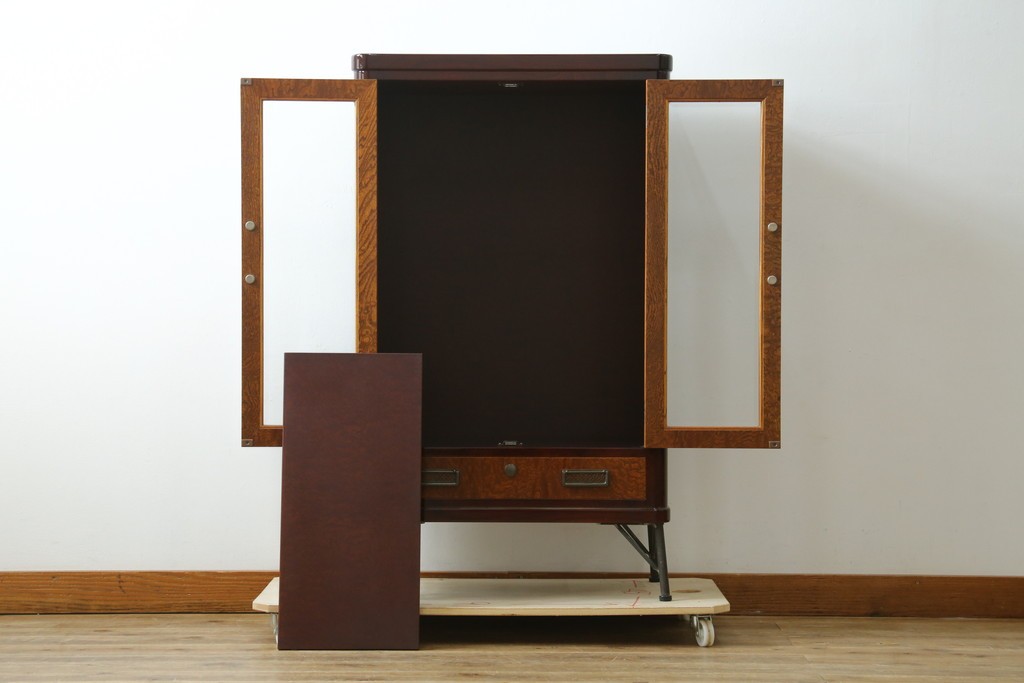 新古　未使用展示品　二本松工藝館　田中家具　欅(ケヤキ)材　玉杢　和モダンな空間づくりにおすすめのサイドキャビネット　(定価約57万円)(R-081887)