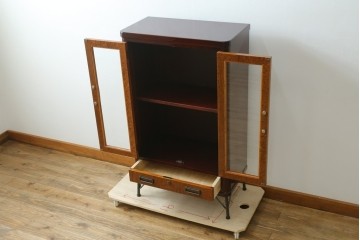 新古　未使用展示品　二本松工藝館　田中家具　欅(ケヤキ)材　玉杢　和モダンな空間づくりにおすすめのサイドキャビネット　(定価約57万円)(R-081887)