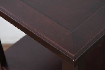 中古　未使用展示品　北海道民芸家具　美しい佇まいと機能性を兼ね備えた引き出し付き飾り棚(陳列棚、収納棚、オープンラック、キャビネット)(定価約30万円)(R-081888)
