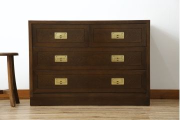 中古　カリモク家具(karimoku)　domani(ドマーニ)　Morganton(モーガントン)　上品な佇まいのドロワーチェスト(サイドチェスト、引き出し、店舗什器)(定価約30万円)(R-081891)