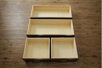 中古　カリモク家具(karimoku)　domani(ドマーニ)　Morganton(モーガントン)　上品な佇まいのドロワーチェスト(サイドチェスト、引き出し、店舗什器)(定価約30万円)(R-081891)
