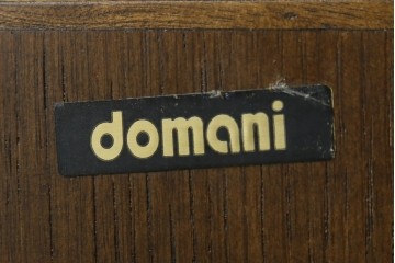 中古　カリモク家具(karimoku)　domani(ドマーニ)　Morganton(モーガントン)　上品な佇まいのドロワーチェスト　定価約17万円　(R-081892)