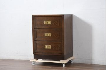 中古　カリモク家具(karimoku)　domani(ドマーニ)　Morganton(モーガントン)　上品な佇まいのドロワーチェスト(サイドチェスト、引き出し、店舗什器)(定価約17万円)(R-081892)