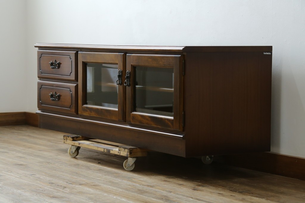 中古　カリモク家具(karimoku)　COLONIAL(コロニアル)シリーズ　カントリースタイルのお部屋におすすめなテレビボード　定価約26万円　(R-081893)