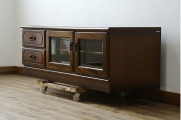 中古　カリモク家具(karimoku)　COLONIAL(コロニアル)シリーズ　カントリースタイルのお部屋におすすめなテレビボード　定価約26万円　(R-081893)