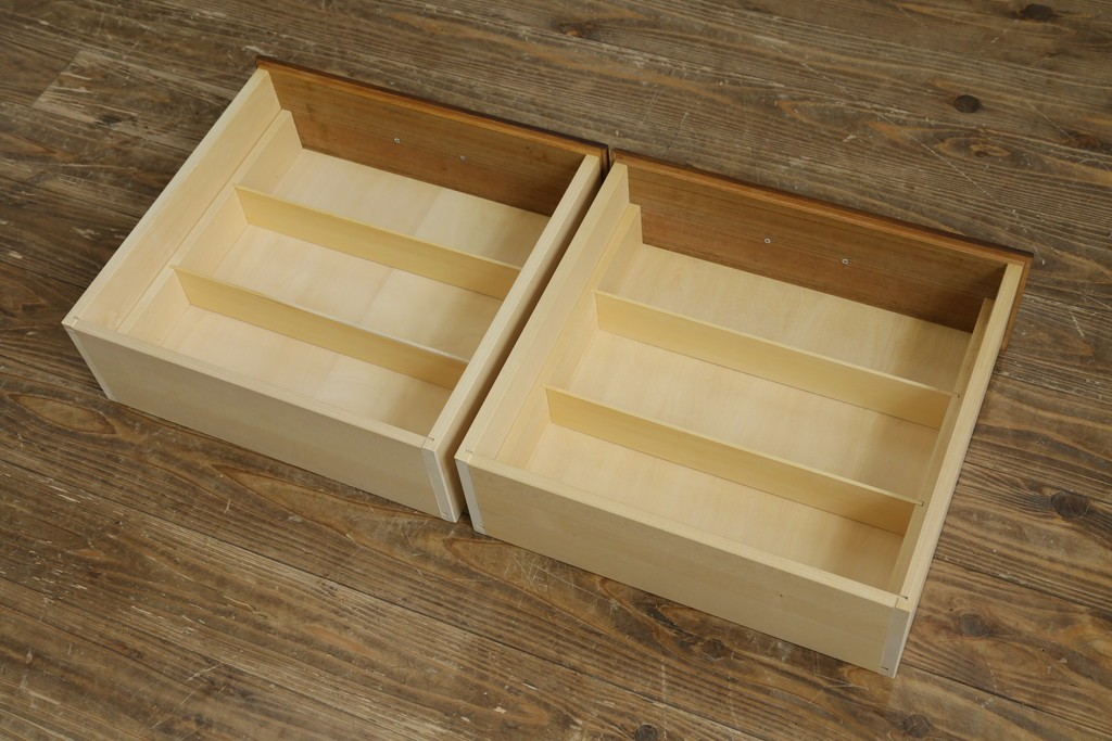 中古　カリモク家具(karimoku)　COLONIAL(コロニアル)シリーズ　カントリースタイルのお部屋におすすめなテレビボード　定価約26万円　(R-081893)