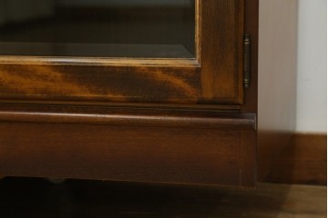 中古　カリモク家具(karimoku)　COLONIAL(コロニアル)シリーズ　カントリースタイルのお部屋におすすめなテレビボード　定価約26万円　(R-081893)