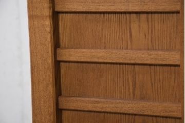 和製ビンテージ　特注!!　高級品　総タモ材　天板極厚1枚板　自然な木の風合いを楽しめる四枚引き戸の和風サイドボード(水屋箪笥、食器棚、カップボード、収納棚、戸棚、ビンテージ)(製作費約150万円)(R-081894)